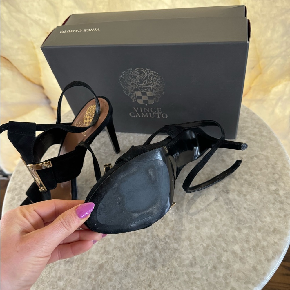 Vince Camuto high heels shoes size 10 - Picture 6 of 11
